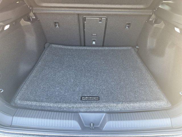 new 2025 Volkswagen ID.4 car, priced at $45,598