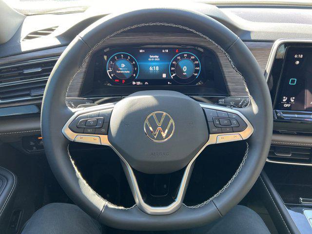 new 2025 Volkswagen Atlas car, priced at $49,107
