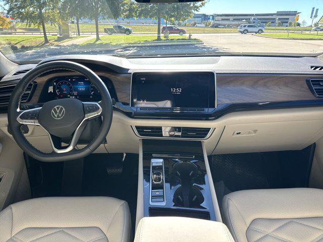 new 2025 Volkswagen Atlas car, priced at $42,741