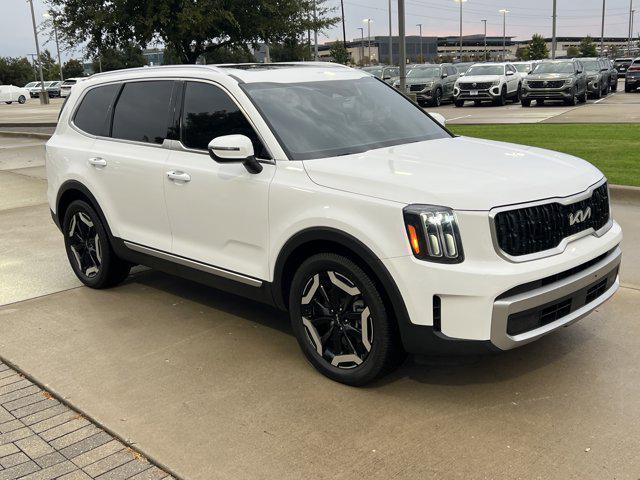 used 2023 Kia Telluride car, priced at $32,451