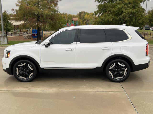 used 2023 Kia Telluride car, priced at $32,451