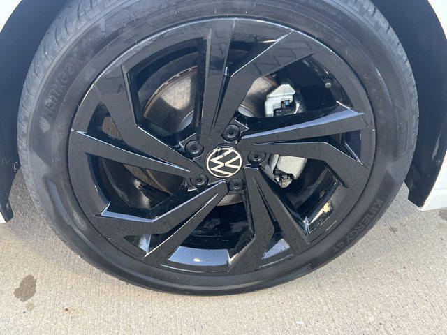 used 2025 Volkswagen Jetta car, priced at $23,300