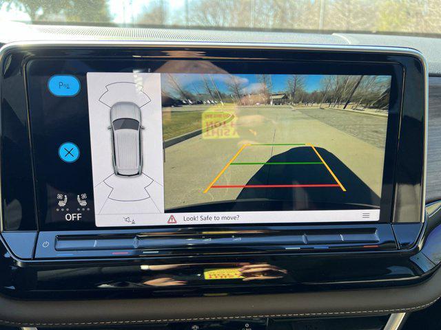 new 2026 Volkswagen Atlas car, priced at $52,581