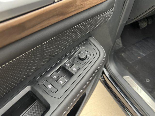 used 2024 Volkswagen Atlas car, priced at $39,991