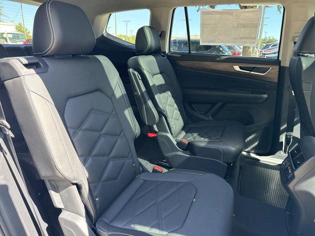 new 2026 Volkswagen Atlas car, priced at $45,271