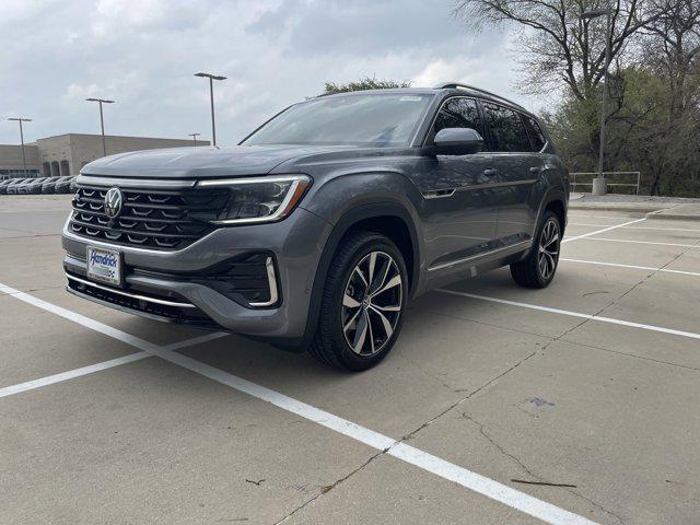 new 2024 Volkswagen Atlas car, priced at $55,066