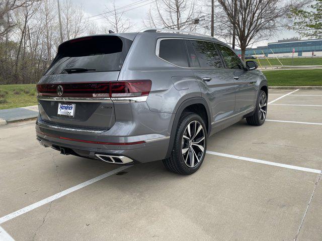 new 2024 Volkswagen Atlas car, priced at $55,066