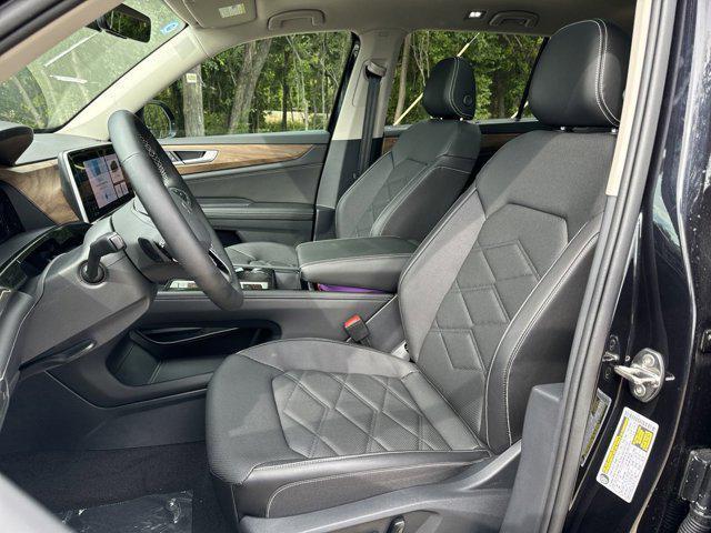new 2025 Volkswagen Atlas car, priced at $40,902