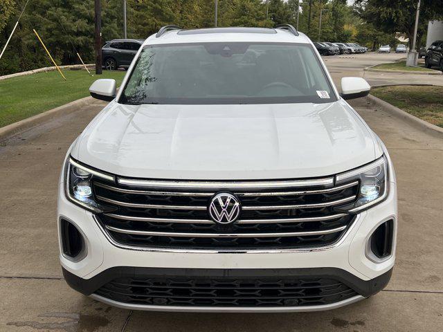 used 2025 Volkswagen Atlas car, priced at $37,451