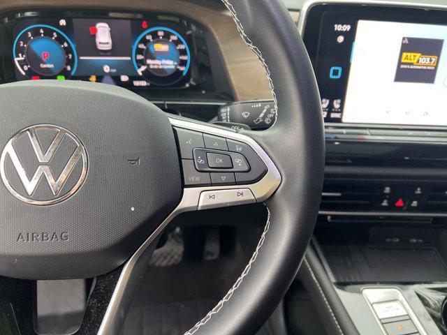 used 2025 Volkswagen Atlas car, priced at $37,451