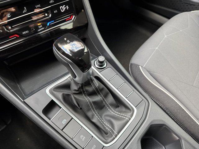 new 2025 Volkswagen Jetta car, priced at $26,089