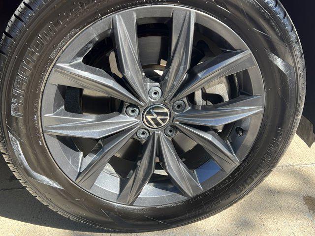 used 2022 Volkswagen Tiguan car, priced at $21,921