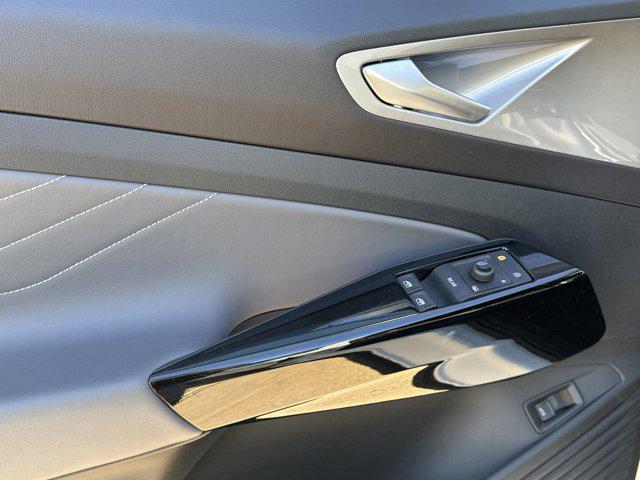new 2025 Volkswagen ID.4 car, priced at $41,156