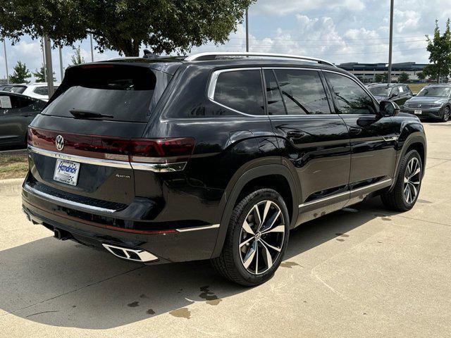 new 2025 Volkswagen Atlas car, priced at $52,101