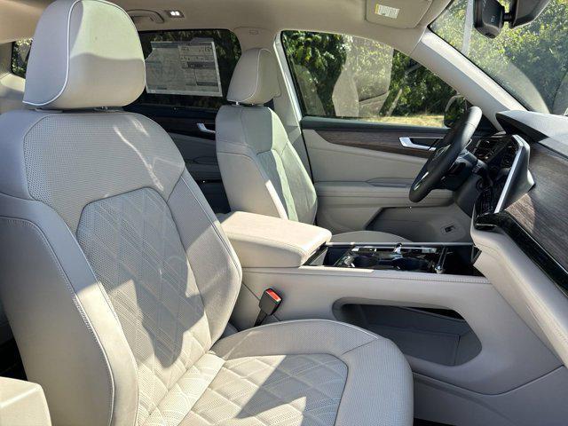 new 2025 Volkswagen Atlas car, priced at $53,876