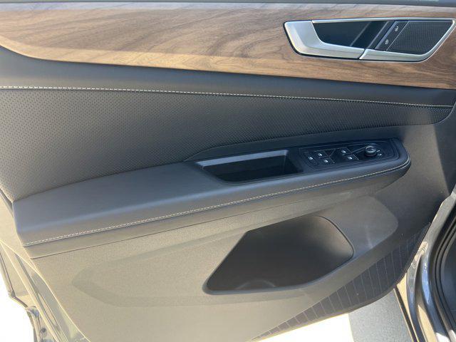 used 2025 Volkswagen Atlas car, priced at $37,531