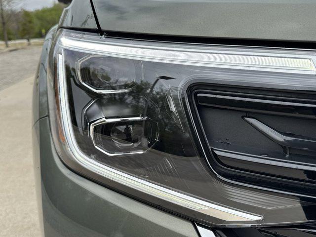 new 2025 Volkswagen Atlas car, priced at $52,911