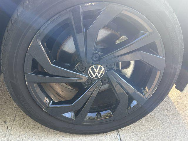 used 2025 Volkswagen Jetta car, priced at $24,451