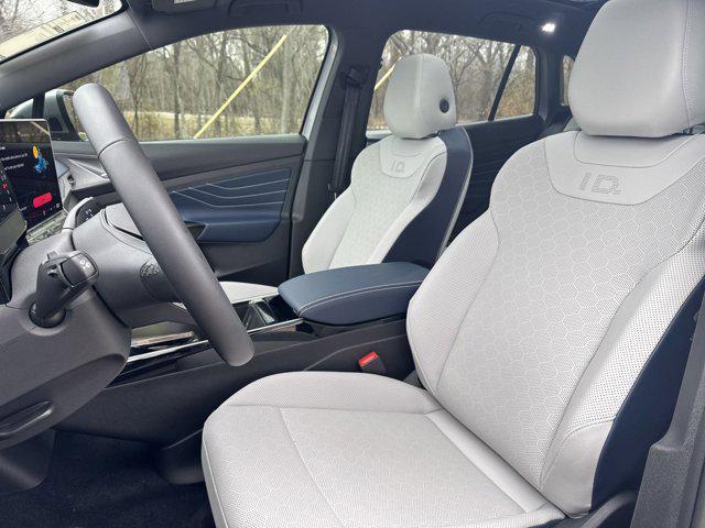 new 2025 Volkswagen ID.4 car, priced at $52,714
