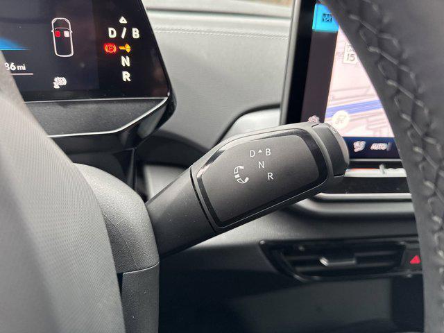 new 2025 Volkswagen ID.4 car, priced at $44,495