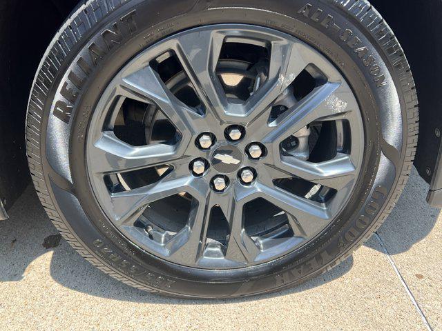 used 2021 Chevrolet Traverse car, priced at $25,991