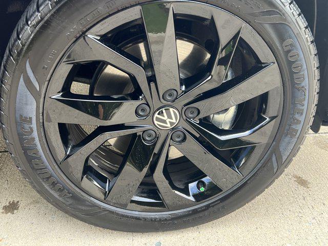 used 2022 Volkswagen Taos car, priced at $22,771
