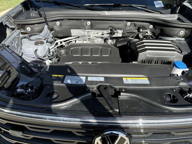 new 2026 Volkswagen Atlas car, priced at $55,216