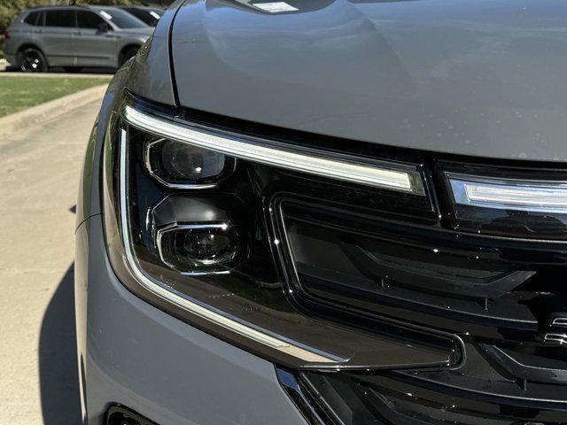 new 2026 Volkswagen Atlas car, priced at $55,216