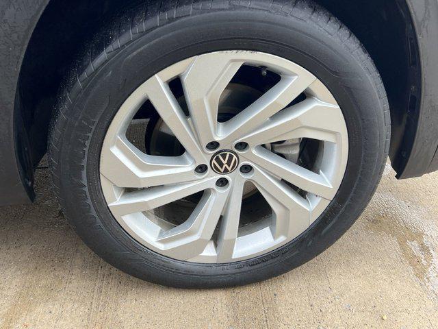 used 2021 Volkswagen Atlas car, priced at $28,991