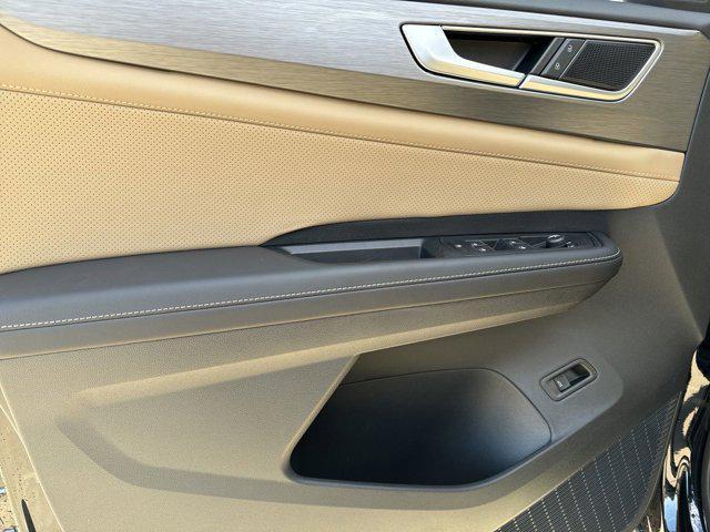 new 2025 Volkswagen Atlas Cross Sport car, priced at $41,764