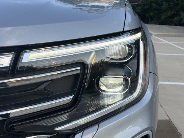 used 2024 Volkswagen Atlas car, priced at $34,800