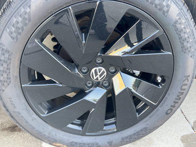 used 2024 Volkswagen Atlas car, priced at $34,800