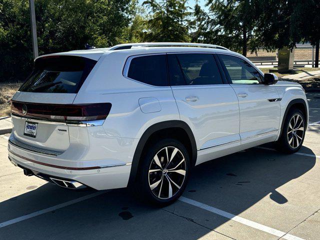 new 2025 Volkswagen Atlas car, priced at $53,166