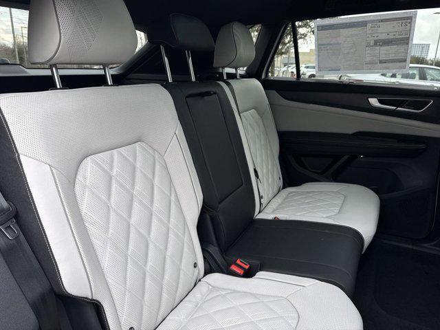 new 2026 Volkswagen Atlas Cross Sport car, priced at $53,516