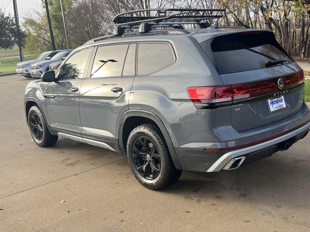 used 2024 Volkswagen Atlas car, priced at $43,321