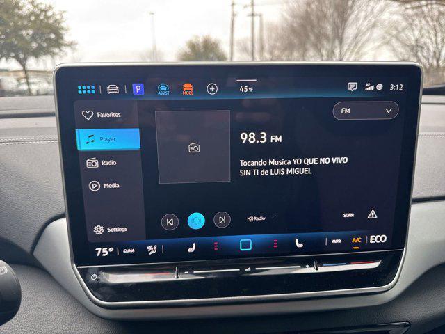 new 2025 Volkswagen ID.4 car, priced at $40,816