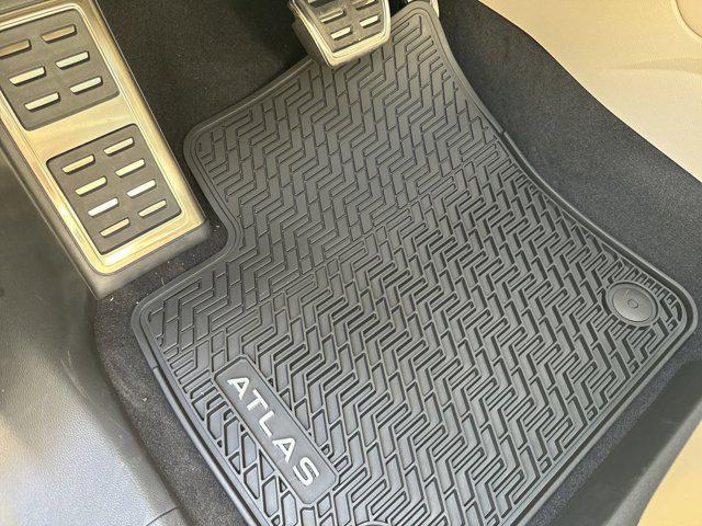 new 2026 Volkswagen Atlas car, priced at $54,972