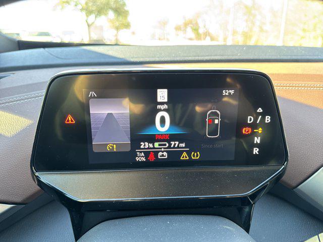 new 2025 Volkswagen ID.4 car, priced at $40,720