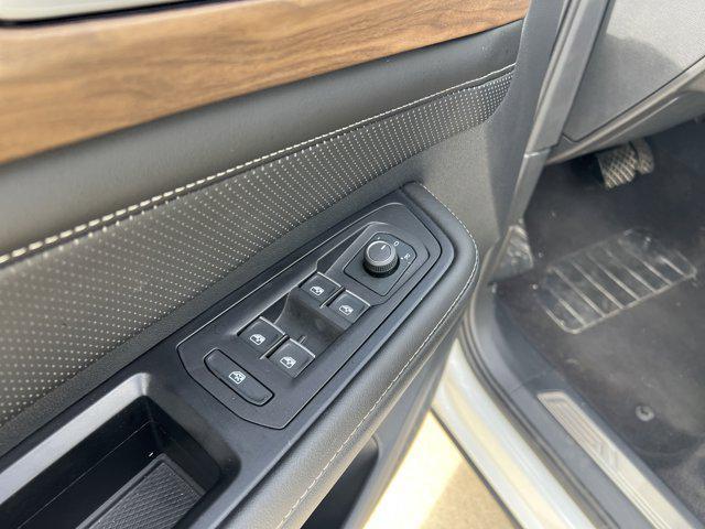 used 2024 Volkswagen Atlas car, priced at $41,991
