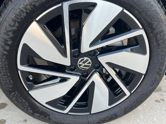 used 2024 Volkswagen Atlas car, priced at $34,991