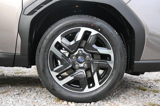 new 2025 Subaru Forester car, priced at $40,236