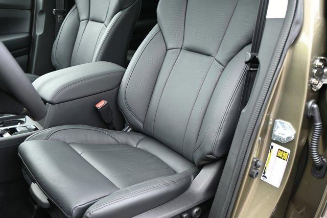 new 2025 Subaru Ascent car, priced at $54,613