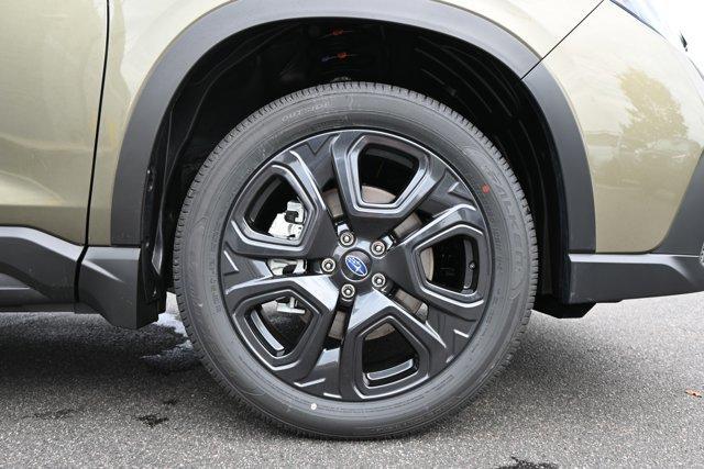 new 2025 Subaru Ascent car, priced at $54,613