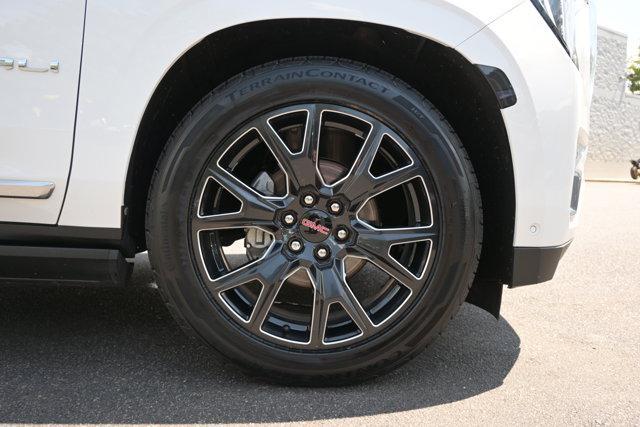 used 2023 GMC Yukon car, priced at $71,988
