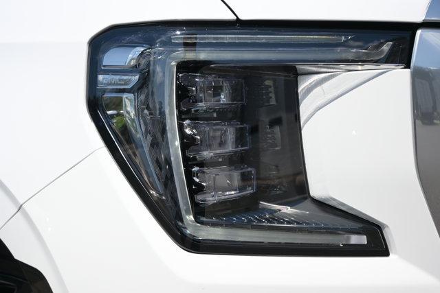 used 2023 GMC Yukon car, priced at $71,988