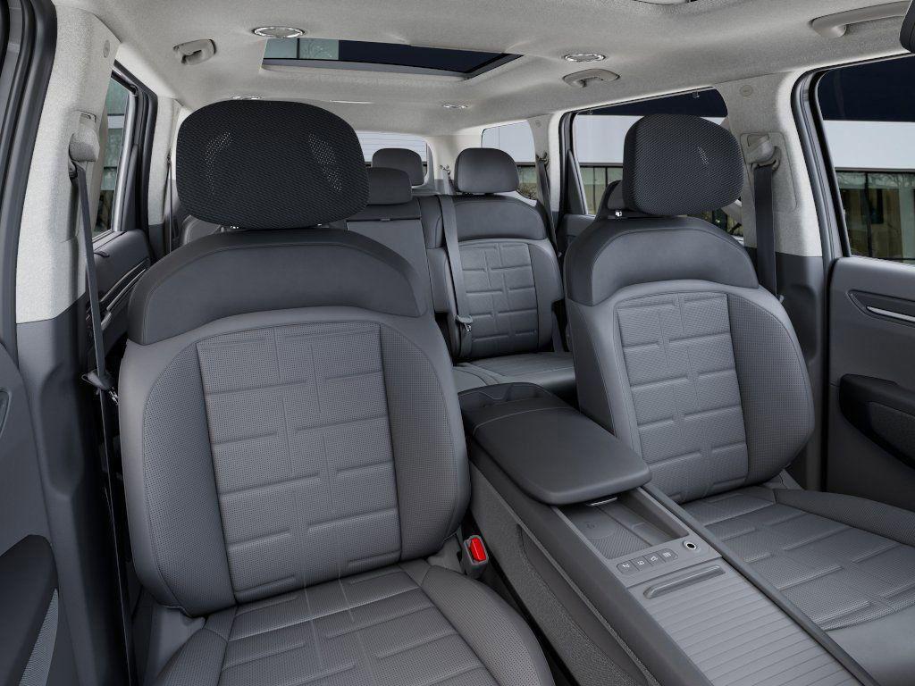 new 2026 Kia EV9 car, priced at $68,995