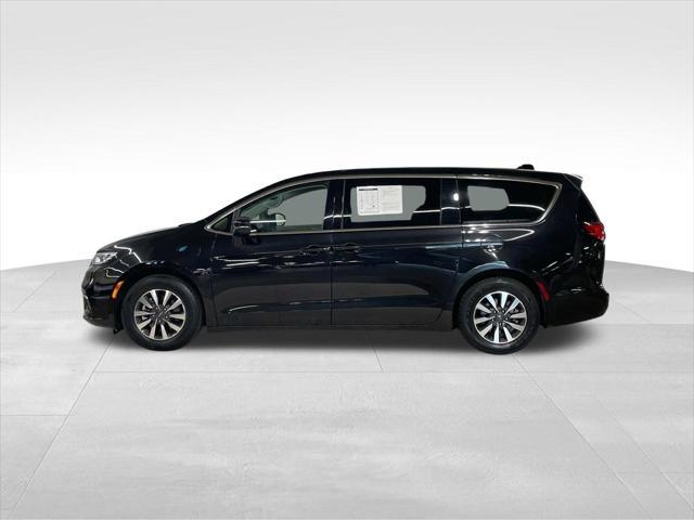 used 2023 Chrysler Pacifica Hybrid car, priced at $24,591