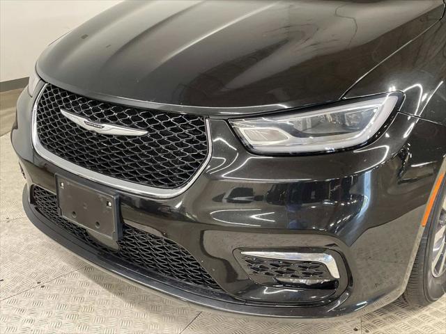 used 2023 Chrysler Pacifica Hybrid car, priced at $24,591