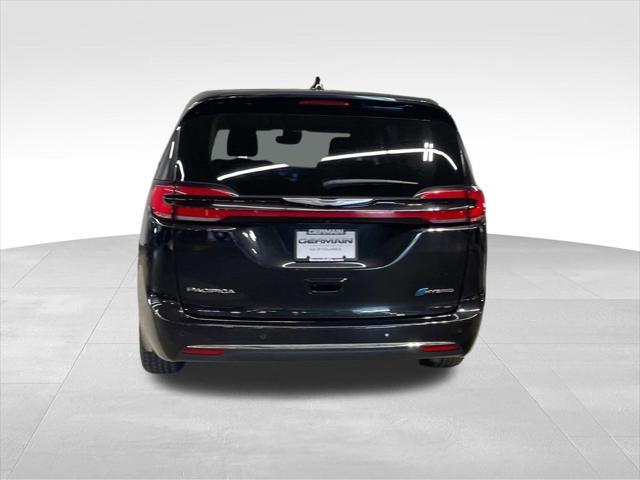 used 2023 Chrysler Pacifica Hybrid car, priced at $24,591