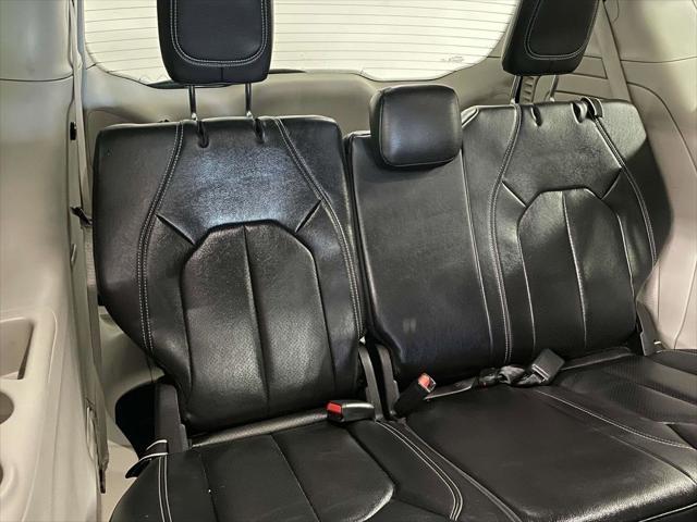 used 2022 Chrysler Pacifica Hybrid car, priced at $23,994